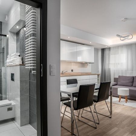Rentplanet - Apartamenty Atal Tower Βρότσλαβ Εξωτερικό φωτογραφία