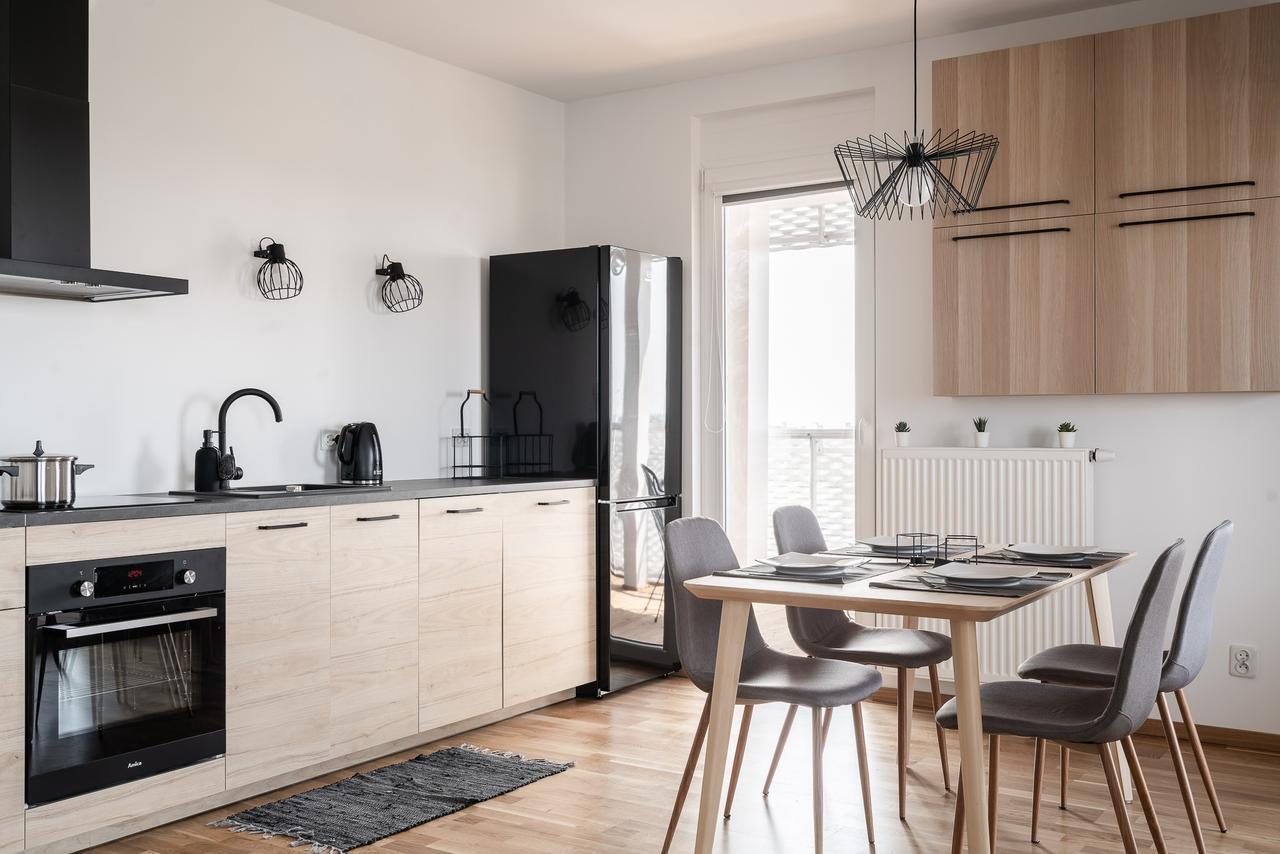 Rentplanet - Apartamenty Atal Tower Βρότσλαβ Εξωτερικό φωτογραφία