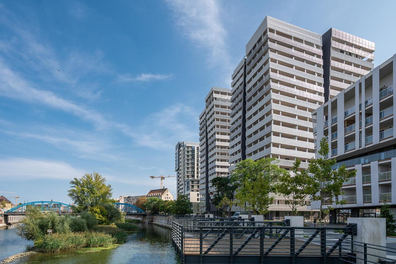 Rentplanet - Apartamenty Atal Tower Βρότσλαβ Εξωτερικό φωτογραφία